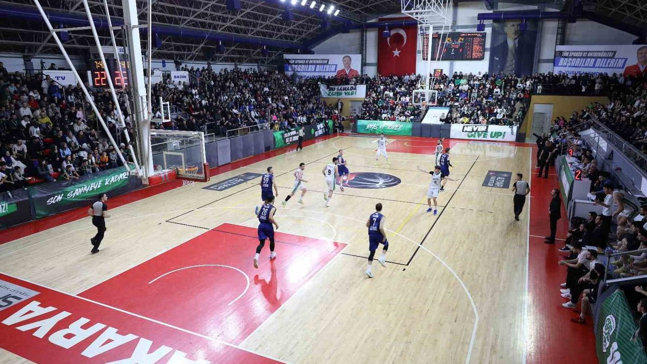 Sakarya Büyükşehir, ABB EGO Spor’u Ağırlıyor — Seriyi 12'ye Taşımak İstiyor