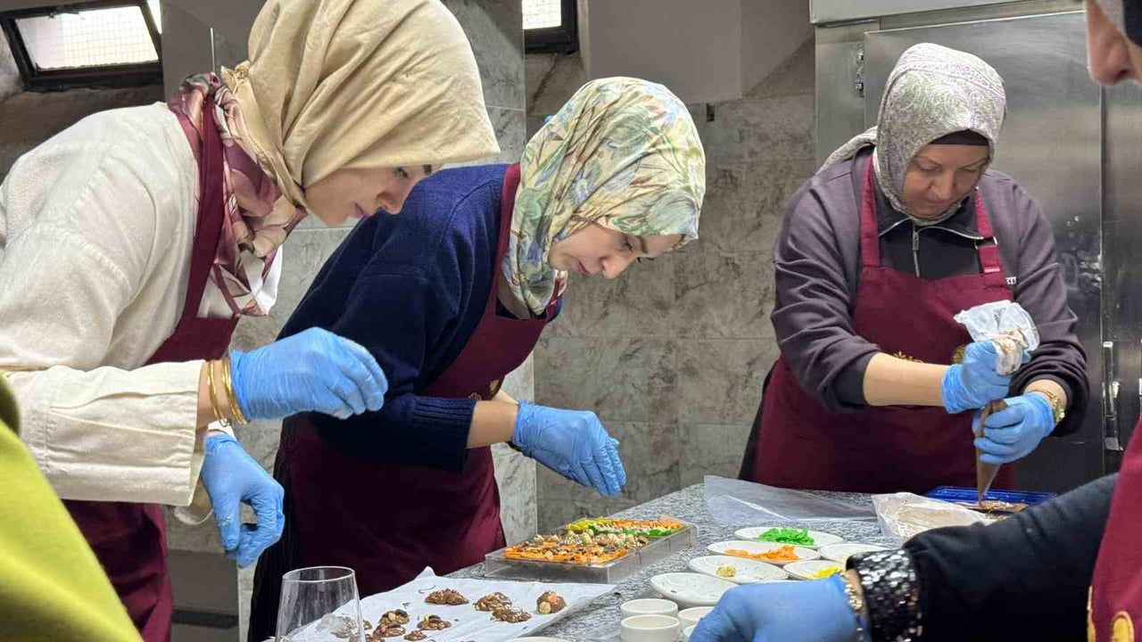 Sakarya'da 2025'te Alo 153: 259 bin 987 Çağrı Yanıtlandı