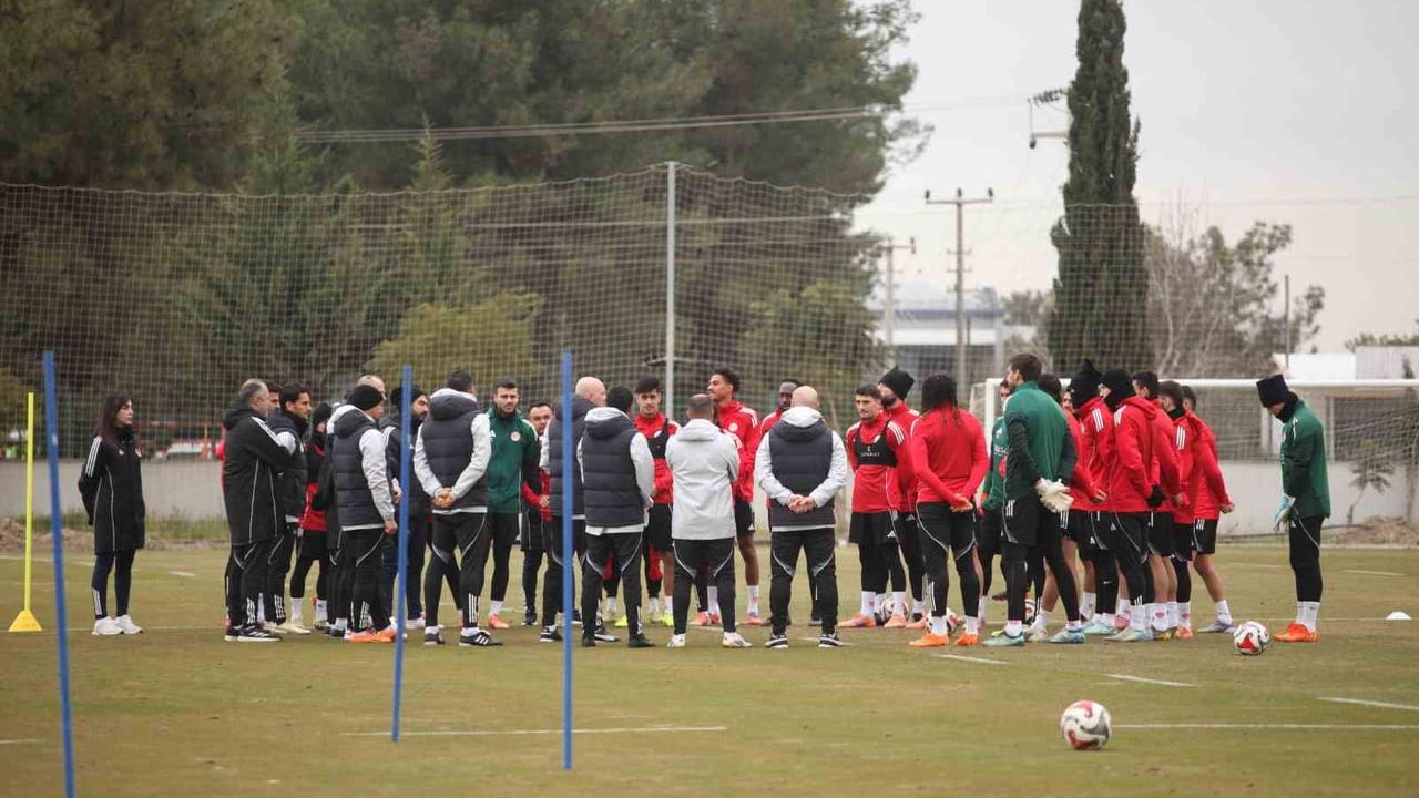 Sami Uğurlu: Antalyaspor için elimizden geleni yapacağız