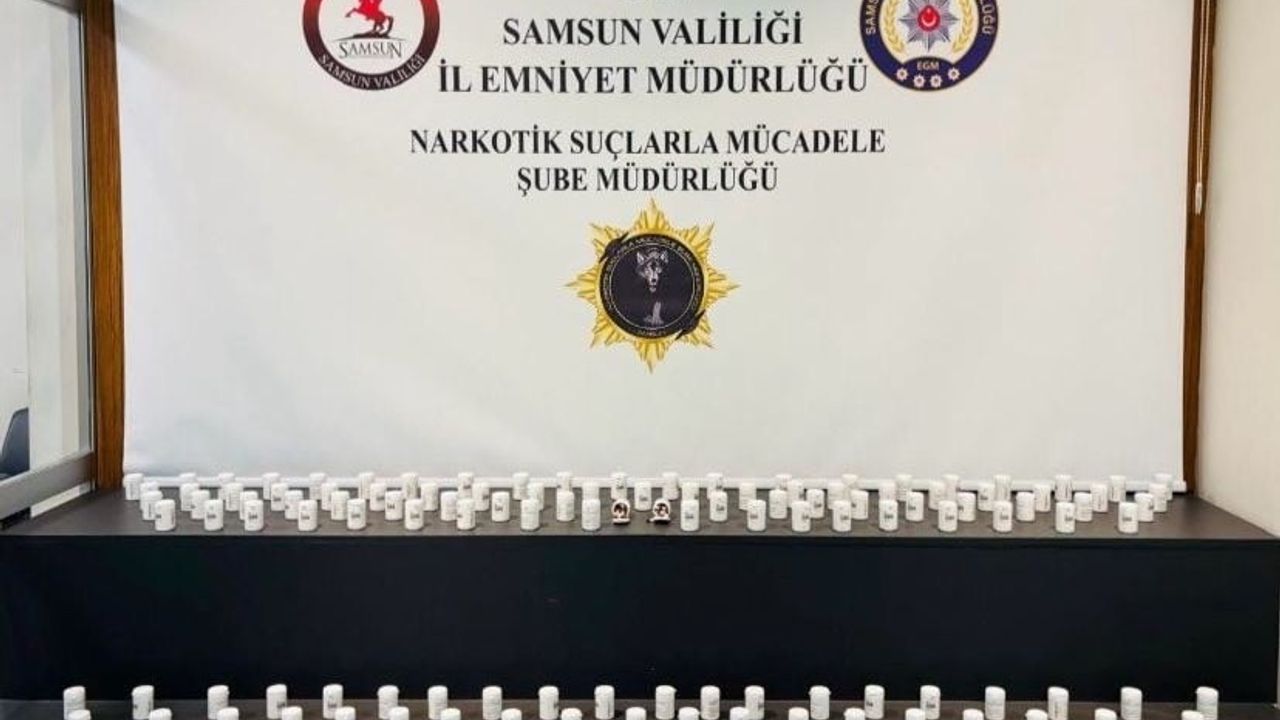 Samsun Atakum'da 6 bin 909 Uyuşturucu Hap Ele Geçirildi: 4 Gözaltı