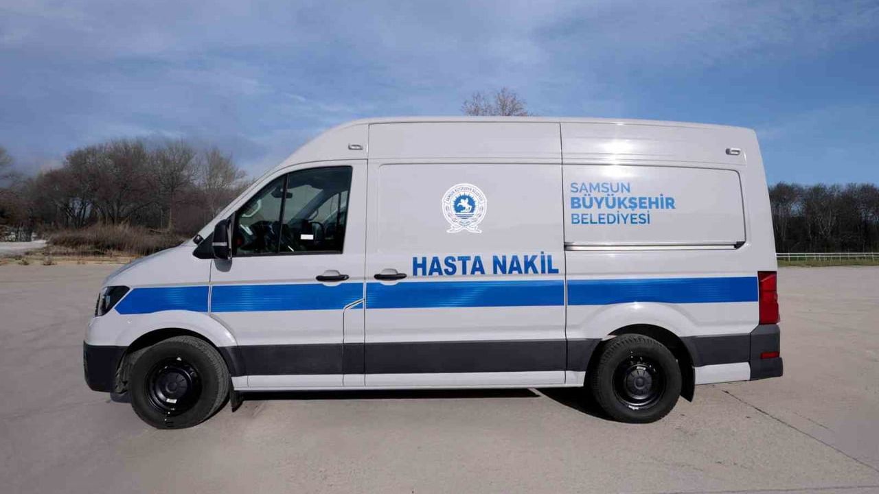 Samsun Büyükşehir'den Hasta Nakil Hizmeti: Halit Doğan 5 Araçla Başlattı