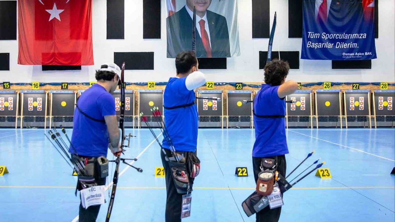 Samsun'da 2026 Salon Kış Kupası: 704 Sporcu Madalya İçin Yarışıyor