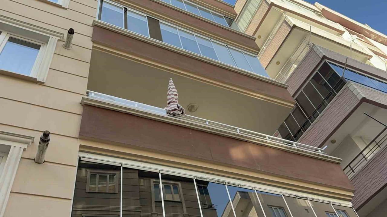 Samsun'da Balkondan Düşen 70 Yaşındaki Kadın Hayatını Kaybetti