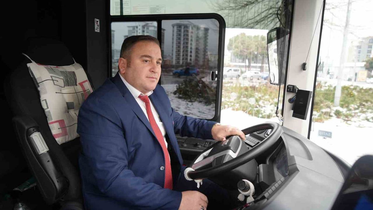 Samsun'da Otobüs Şoförü Kalp Krizi Geçiren Yolcuyu Hastaneye Yetiştirdi