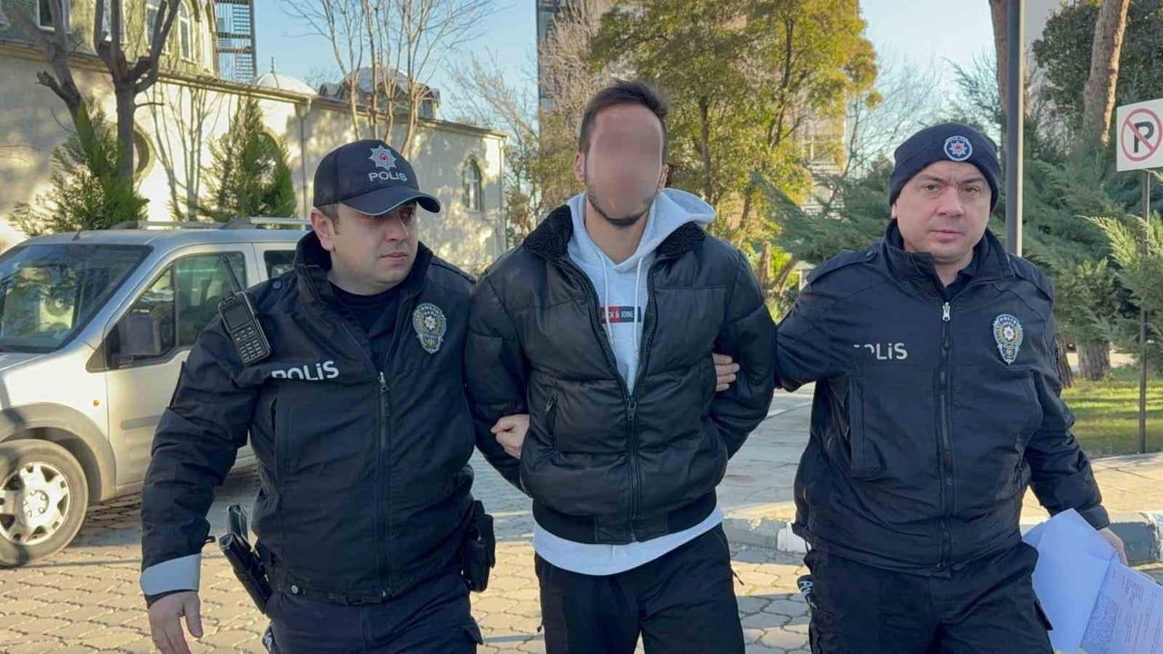 Samsun'da otobüste bıçaklı tehdit: Üniversite öğrencisi yakalandı