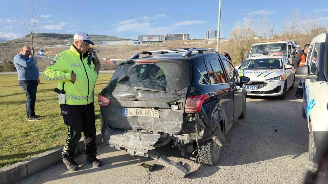 Samsun’da Yeni Alınan Araçla Kaza: 2 Yaralı