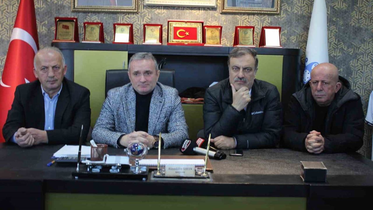 Samsun Esnaf Odalarından 'İndirim Çadırı' Uygulamasına 'Dur' Çağrısı