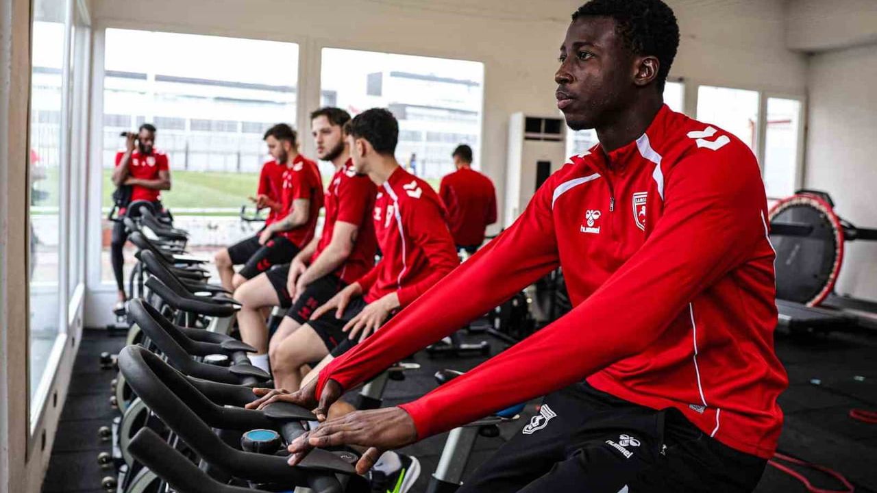 Samsunspor, Kocaelispor Hazırlıklarına Başladı — 19. Haftada 19 Mayıs’ta