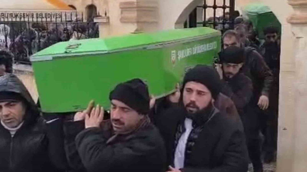 Şanlıurfa Bozova'da tüp patlaması: 2'si çocuk 3 kişi defnedildi