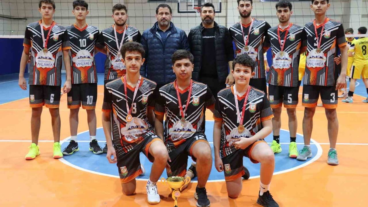 Şanlıurfa Büyükşehir Belediyesi Voleybolda İl Şampiyonu