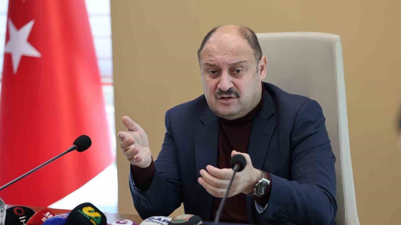 Şanlıurfa'da 58 Yıllık Rekor Kar: Gülpınar 104 Saatlik Mücadeleyi Açıkladı