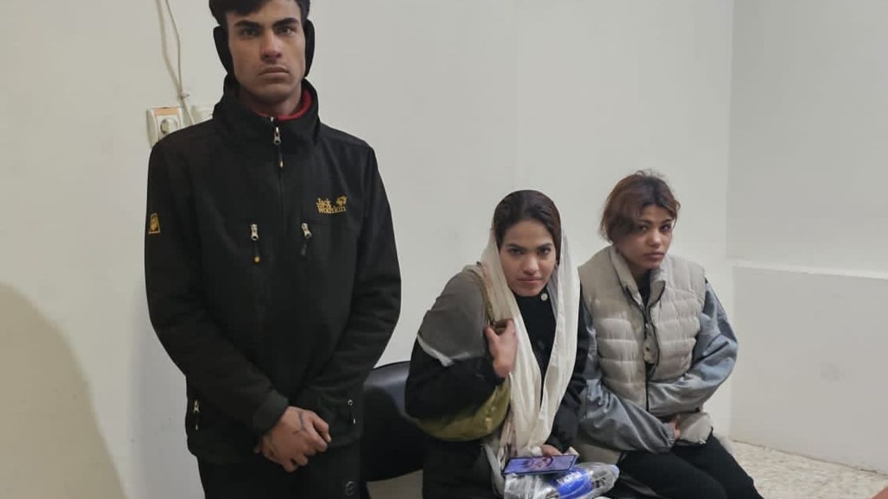 Şanlıurfa'da Eksi Derecelerde Sokakta Kalan Aileye Vali Hasan Şıldak'tan Müdahale