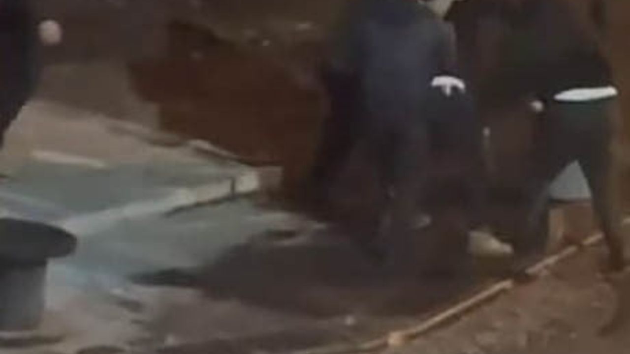 Sapanca'da Alacak-Verecek Kavgası Kanlı Bitti: Muhtar Göğsünden Vuruldu