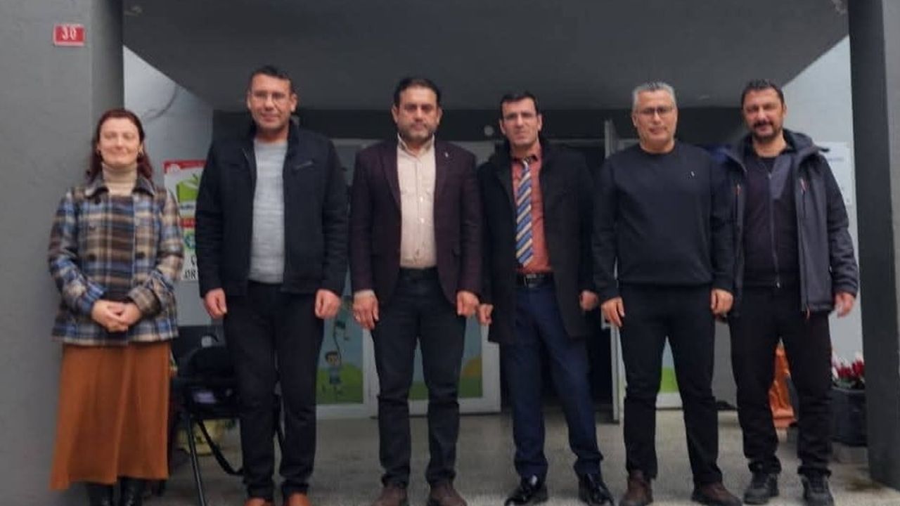 Sarıgöl'de Eğitim Denetimi: Cezmi Yıldırak Çanakçı Ortaokulu'nu Ziyaret Etti