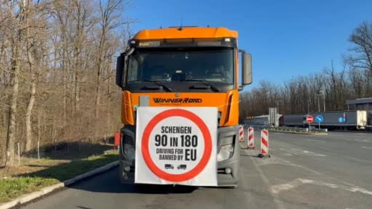 Schengen vize protestosu AB sınırlarını kilitledi — Tırlar kilometrelerce kuyrukta