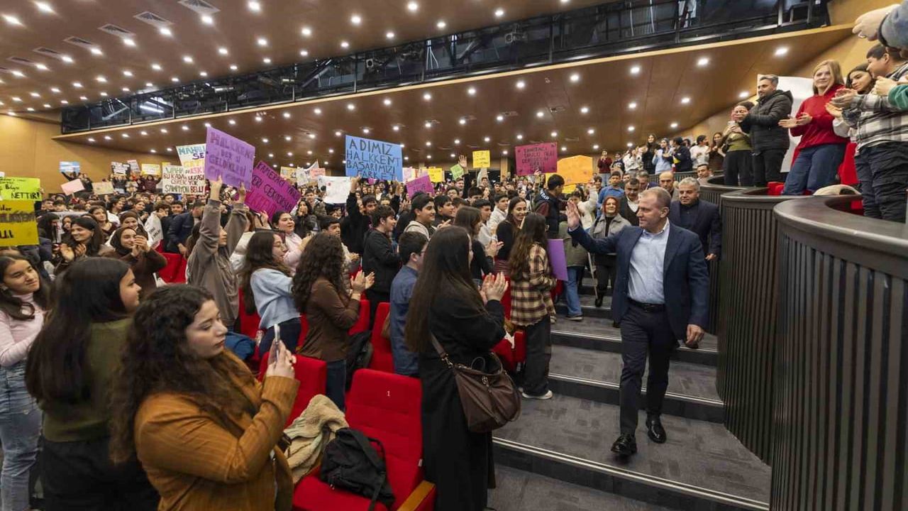Seçer: Mersin Eğitimli Gençlerle Daha da Gelişecek — 5. MBB LGS Bilgi Yarışması