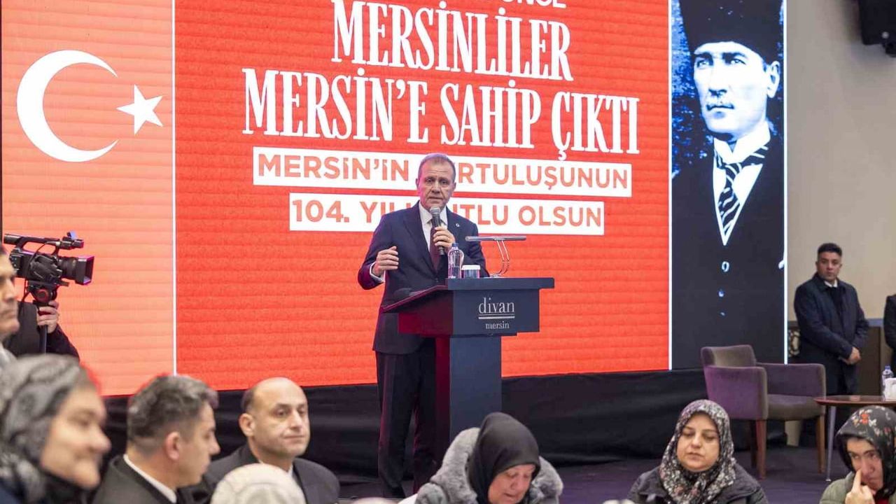 Seçer: 'Şehitlerimiz Ülkenin Onurunu Omuzlarında Taşıdı' — Mersin'in 104. Kurtuluş Yıldönümü