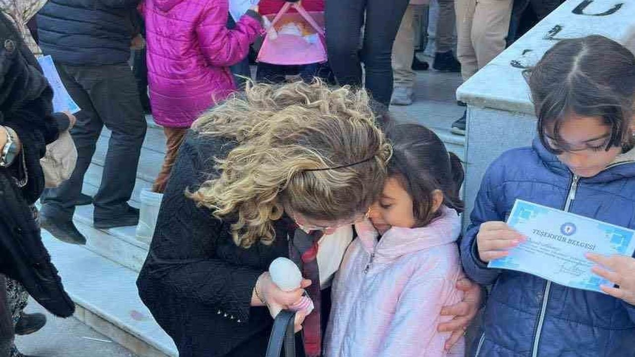 Şehit Cafer İlkokulu'ndan Ailem Çocukken Sergisi — Oyuncaklarla Aile Değerleri