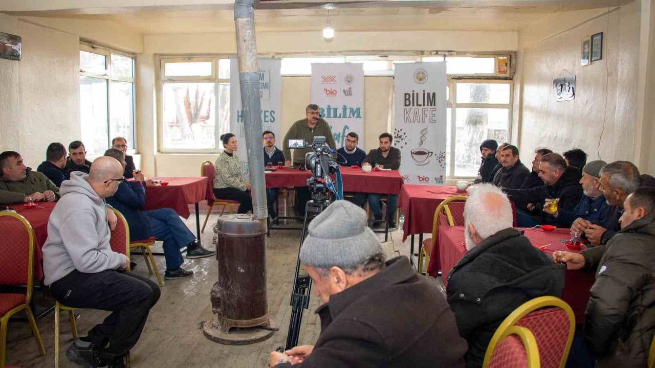 Selçuk Üniversitesi Alibeyhüyüğü'nde: 'Kampüsten Mahalleye İyilik Sağlık Hareketi'