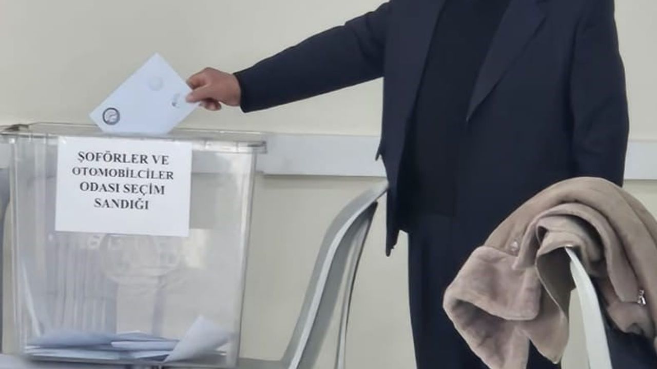 Selendi Şoförler ve Otomobilciler Odası Başkanı Şükrü Filik Yeniden Seçildi