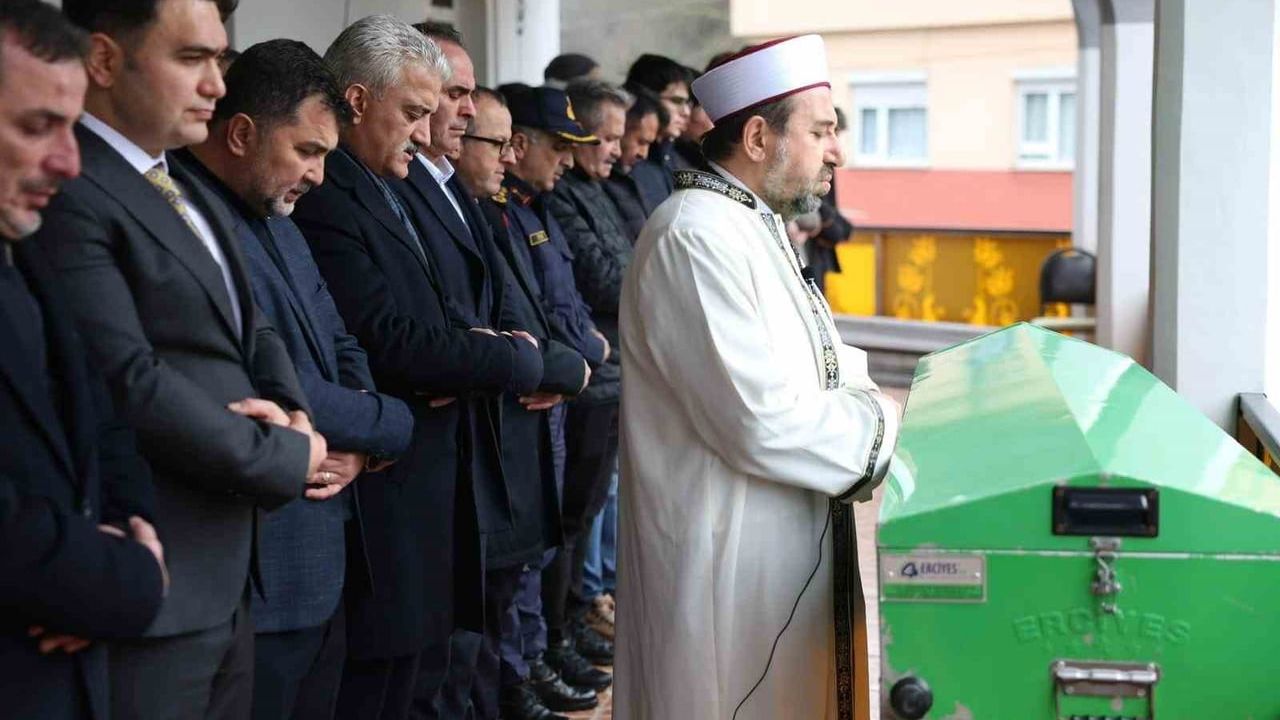 Şenol Kartal’ın Babası Şaban Kartal Son Yolculuğuna Uğurlandı