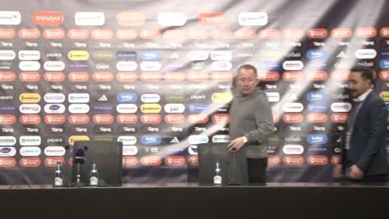 Sergen Yalçın: Cuma gününe kadar 1 stoper, 1 sol bek gelebilir