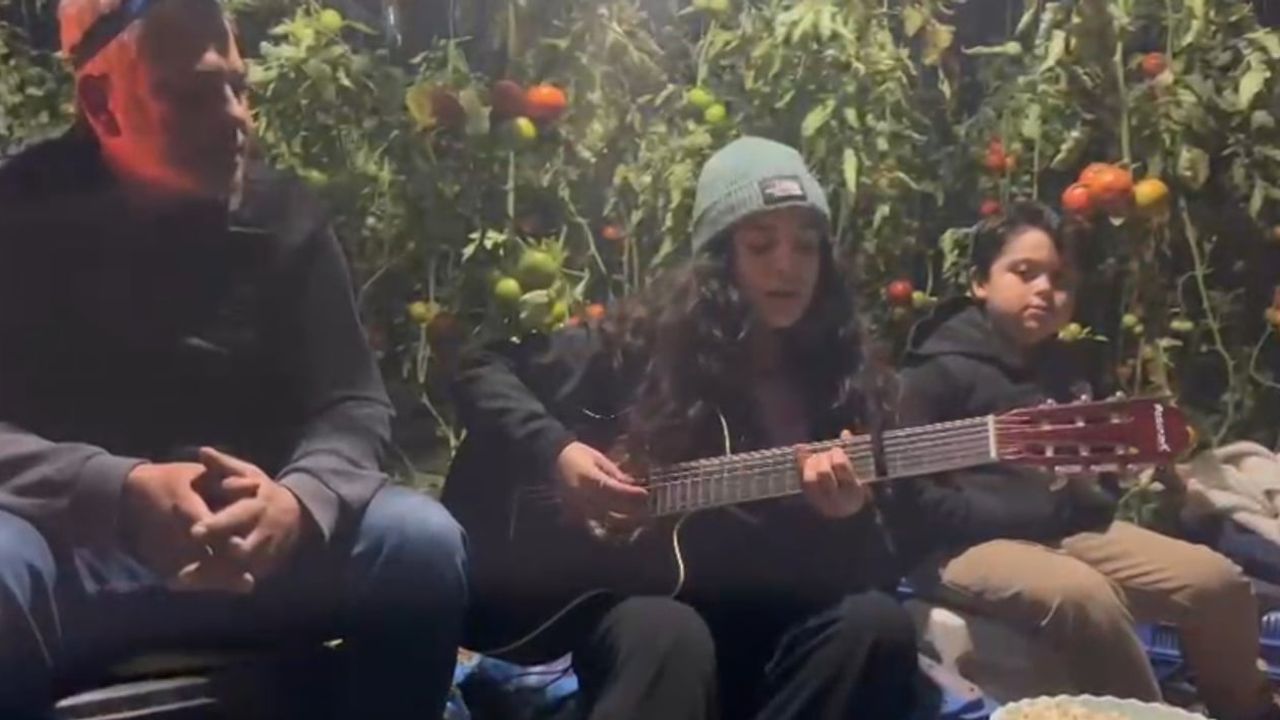 Serik'te Üreticiler Yeni Yıla 'Don' Nöbetiyle Girdi: Soba ve Dumanlama