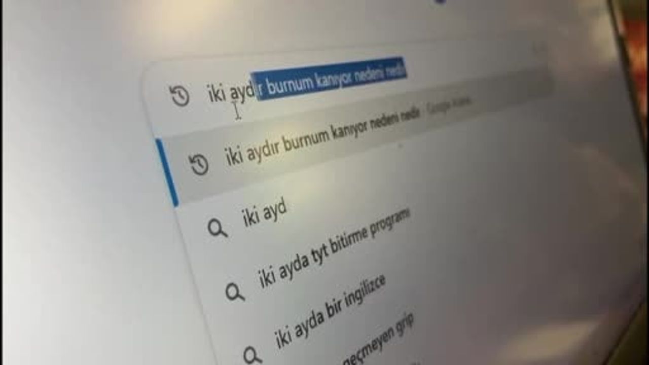 Siberkondri Uyarısı: İnternette Hastalık Araştırmaları Kaygıyı Artırıyor