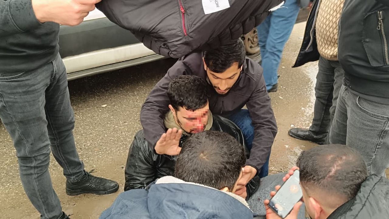 Siirt-Kurtalan Karayolu'nda Kaza: Hafif Ticari Araç ile Motosiklet Çarpıştı — 1 Yaralı