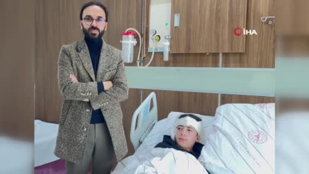 Siirt'te 13 Yaşındaki Ayşete'nin Burun Akıntısı Kafa Tabanına Uzan Kitleyi Ortaya Çıkardı