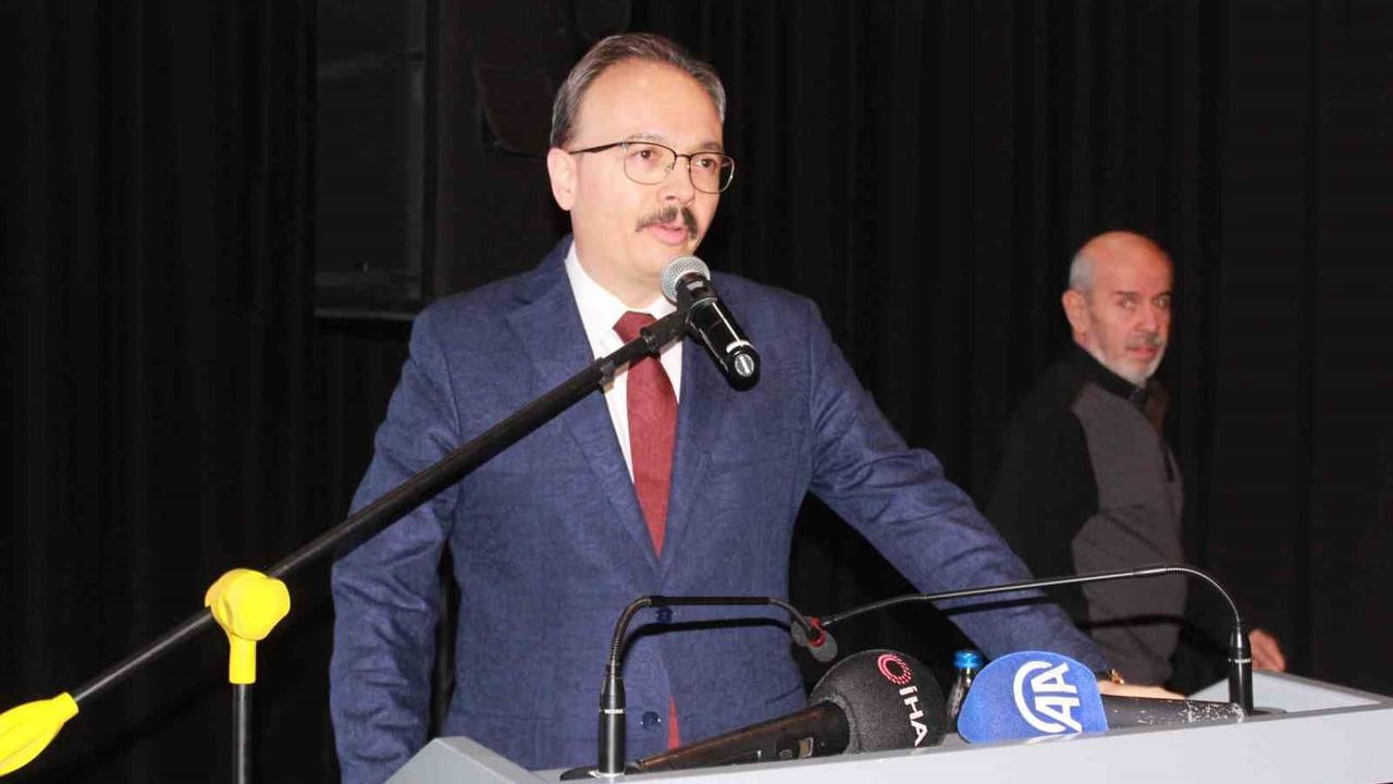 Siirt'te 'İki Kitap Bir Gönül Projesi' Tanıtıldı