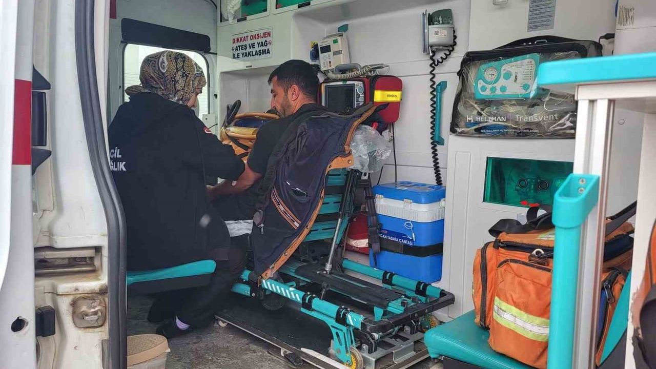 Siirt'te Karla Mücadele Hayat Kurtardı: Ambulanslar Zamanında Ulaştı