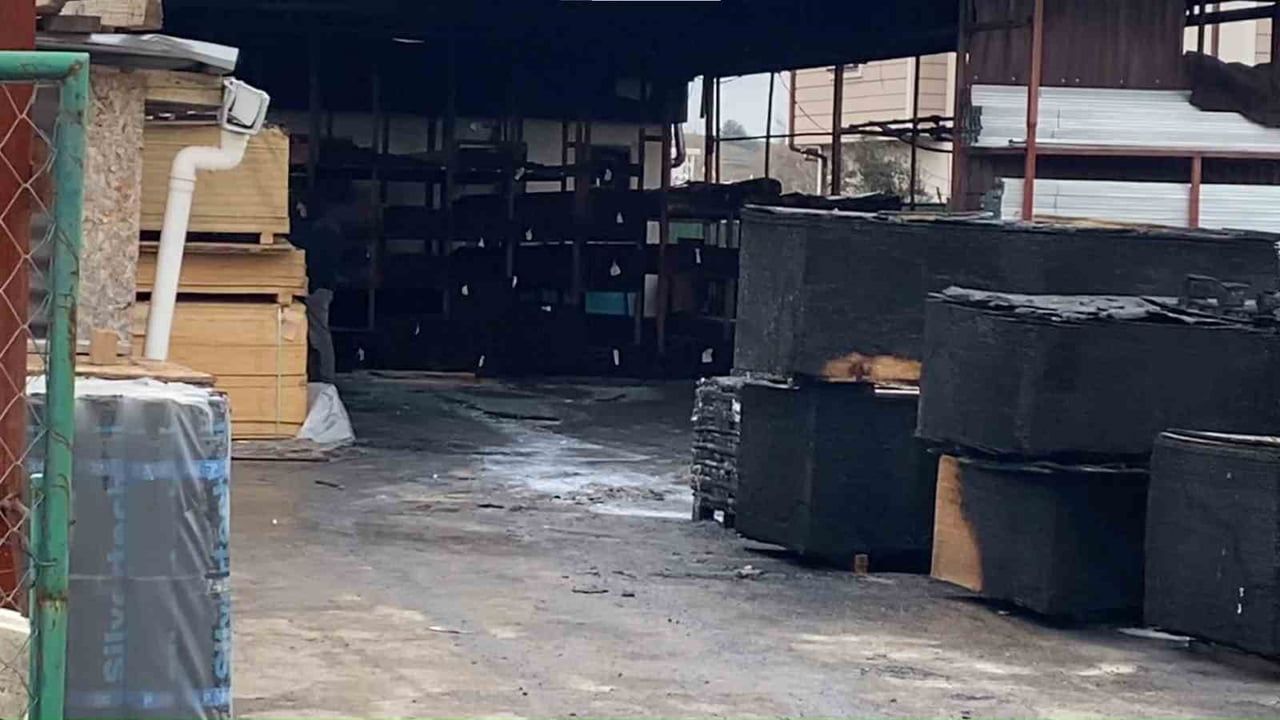 Şile'de şantiye kulübesi yangını: Yaşlı adam hayatını kaybetti