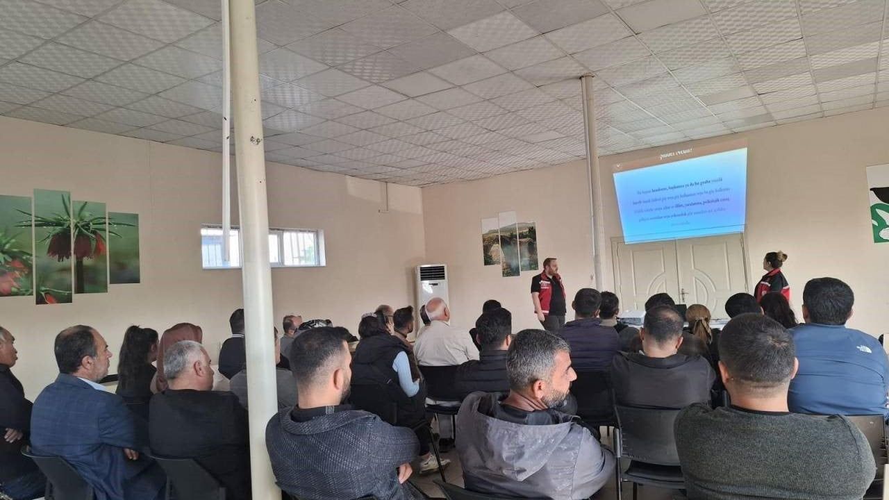 Şırnak’ta Memurlara 'Kadına Yönelik Şiddetle Mücadele' Eğitimi