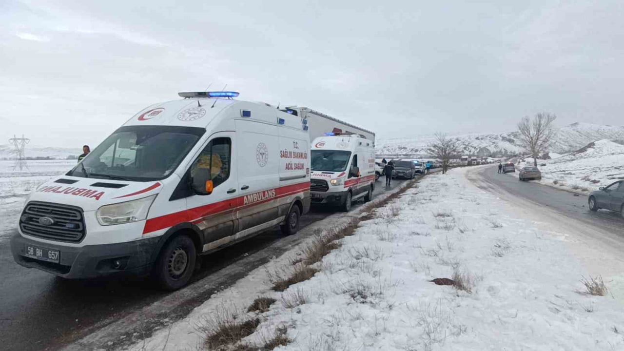 Sivas'ta buzlanma kazası: İş adamı Ahmet Yasak hayatını kaybetti