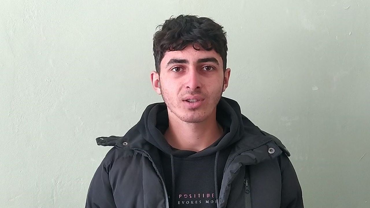 Sivas'ta kurtlar yerleşimlere indi: Gemerek Sızır'da 2 kurt görüntülendi