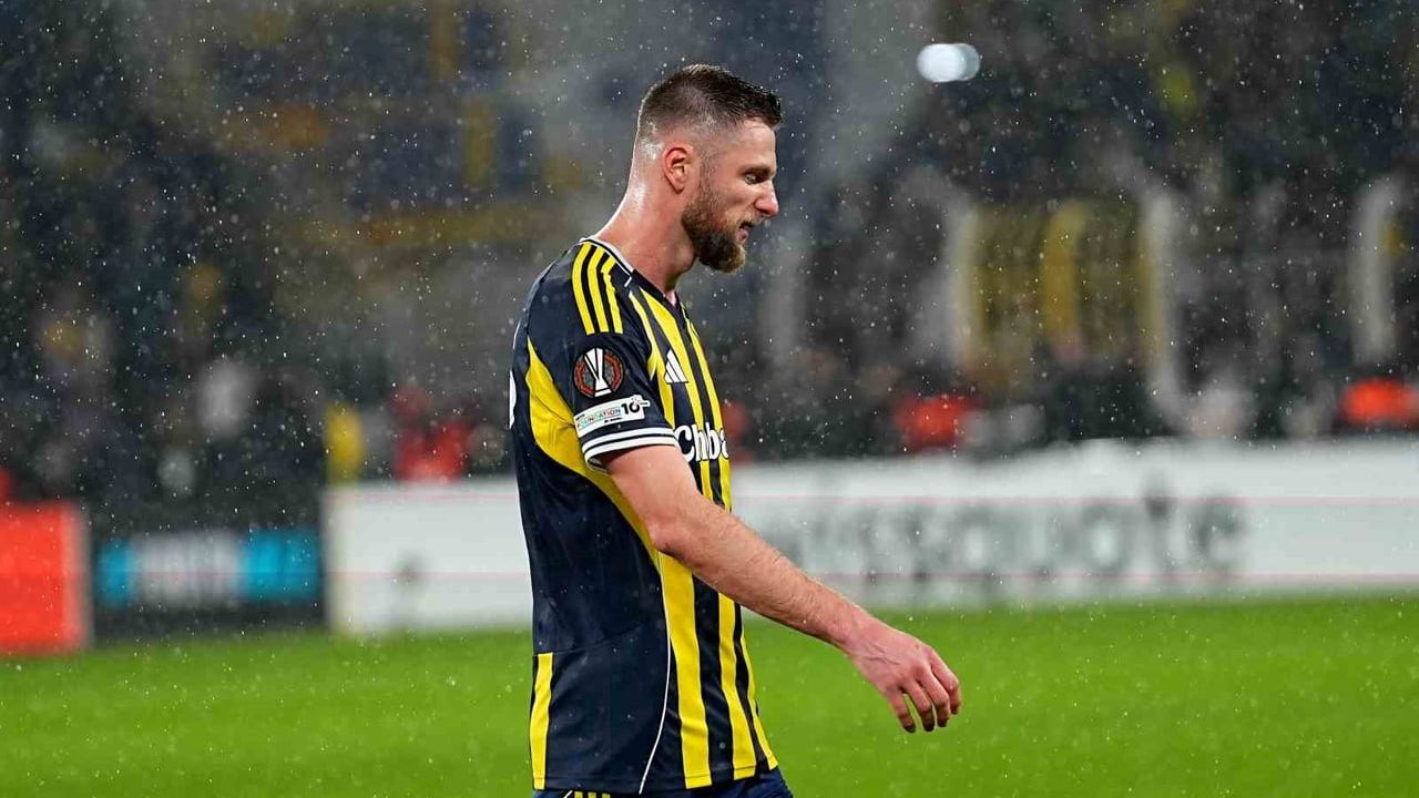 Skriniar cezalı duruma düştü: Fenerbahçe 1-0 mağlup