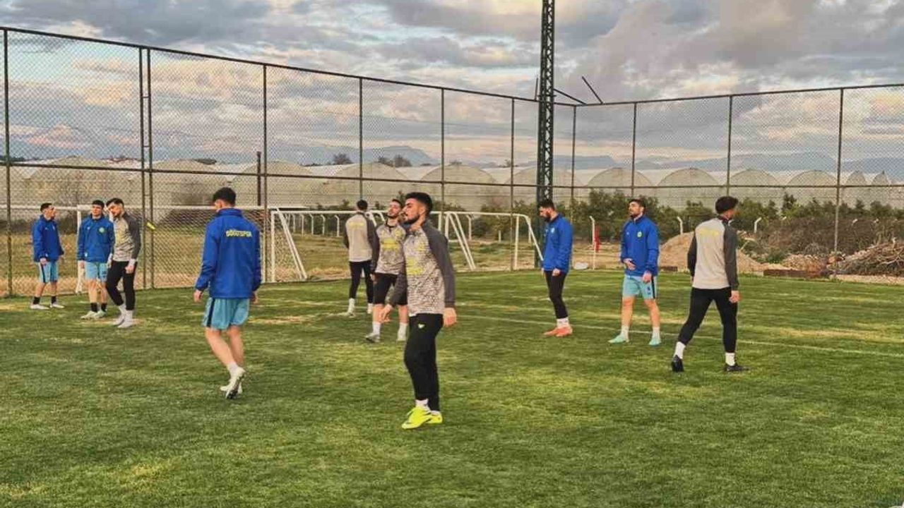 Söğütspor Antalya Kampında: BAL İkinci Yarı Hazırlıkları