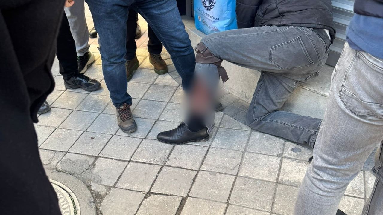 Söke'de Silahlı Saldırı Görüntüleri Ortaya Çıktı: Durmuş Tuna Yaralandı