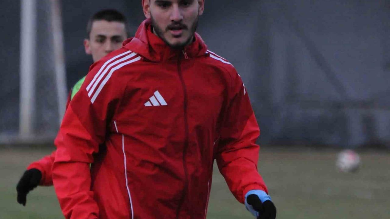 Somaspor ikinci yarıya Cafer Elek ile hazırlanıyor