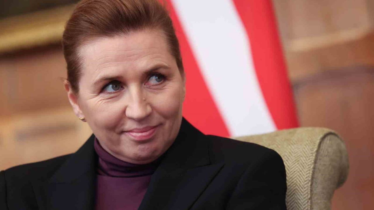 Starmer: Trump'ın Tarife Tehdidinin Geri Çekilmesi Sağduyunun Yansıması