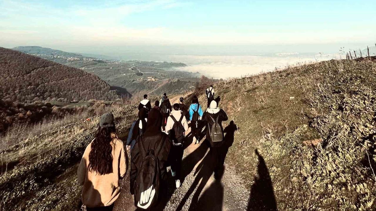 SUBÜ öğrencileri Kırcaali Yaylası'nda 'Yeşil Vatan’a Adım At, Nefes Al' yürüyüşü ve çevre temizliği