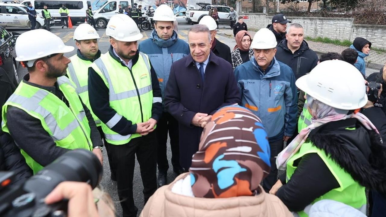 Sultangazi'de ilk yüzde 100 uzlaşmalı kentsel dönüşüm: Ürün Sitesi yıkıldı