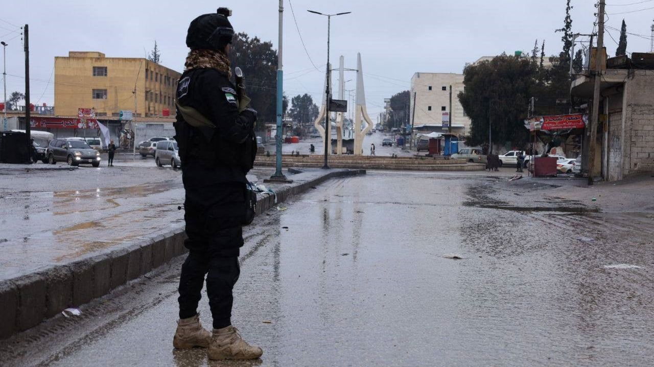 Suriye Ordusu Tabka'ya Girdi: Rakka Kırsalında Kontrol Sağlandı