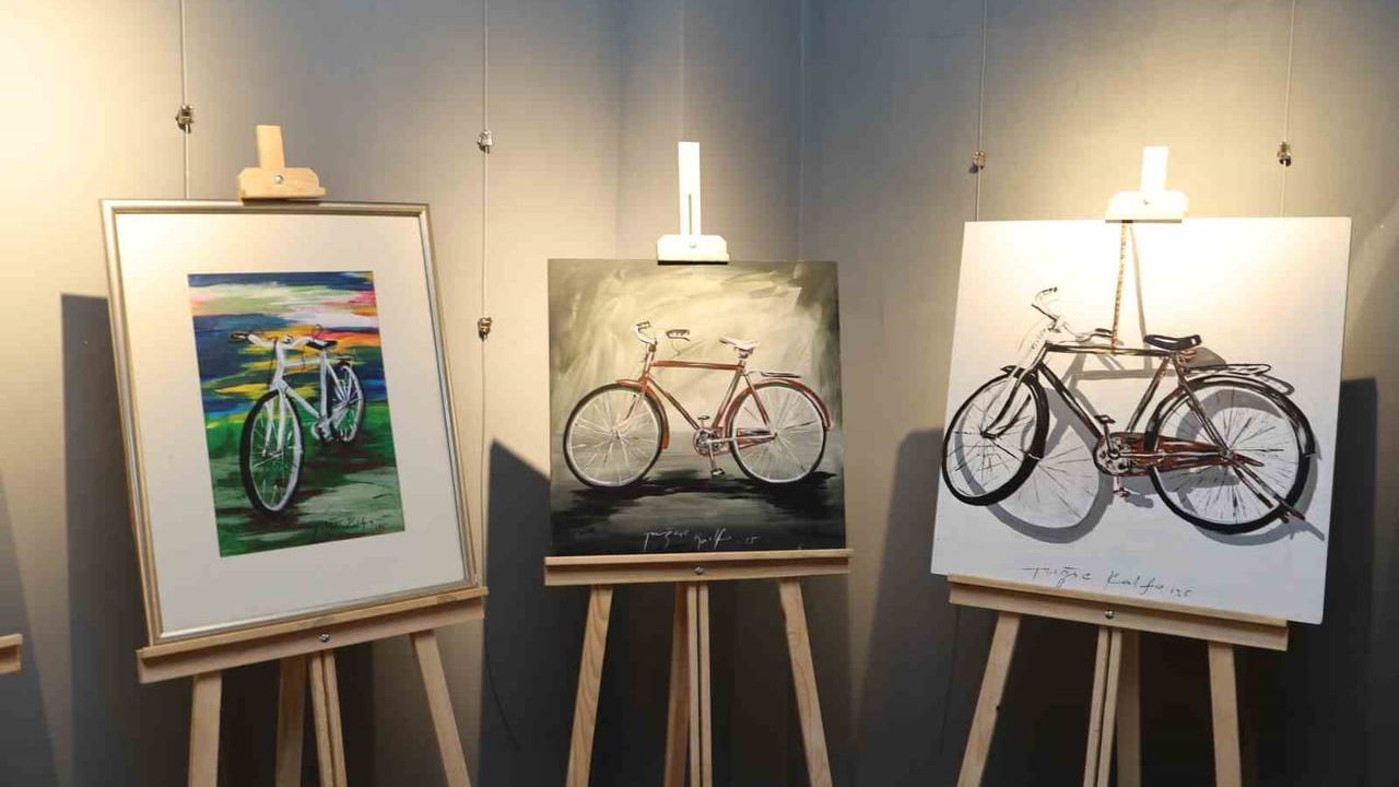 Talas'ta Bisiklet Sergisi — Tuğçe Kalfa'nın 15 Eseri