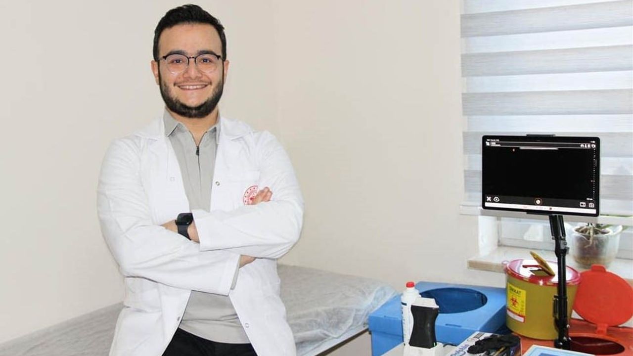 Teknoloji Boynu: Yanlış Duruş Boyun Sağlığını Tehdit Ediyor