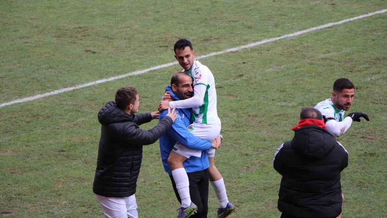 TFF 3. Lig: Amasyaspor - Giresunspor 2-2