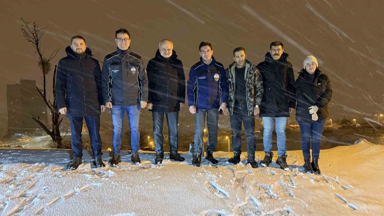 Tokat Belediyesi'nden Karla Etkin Mücadele: Başkan Yazıcıoğlu Sahada