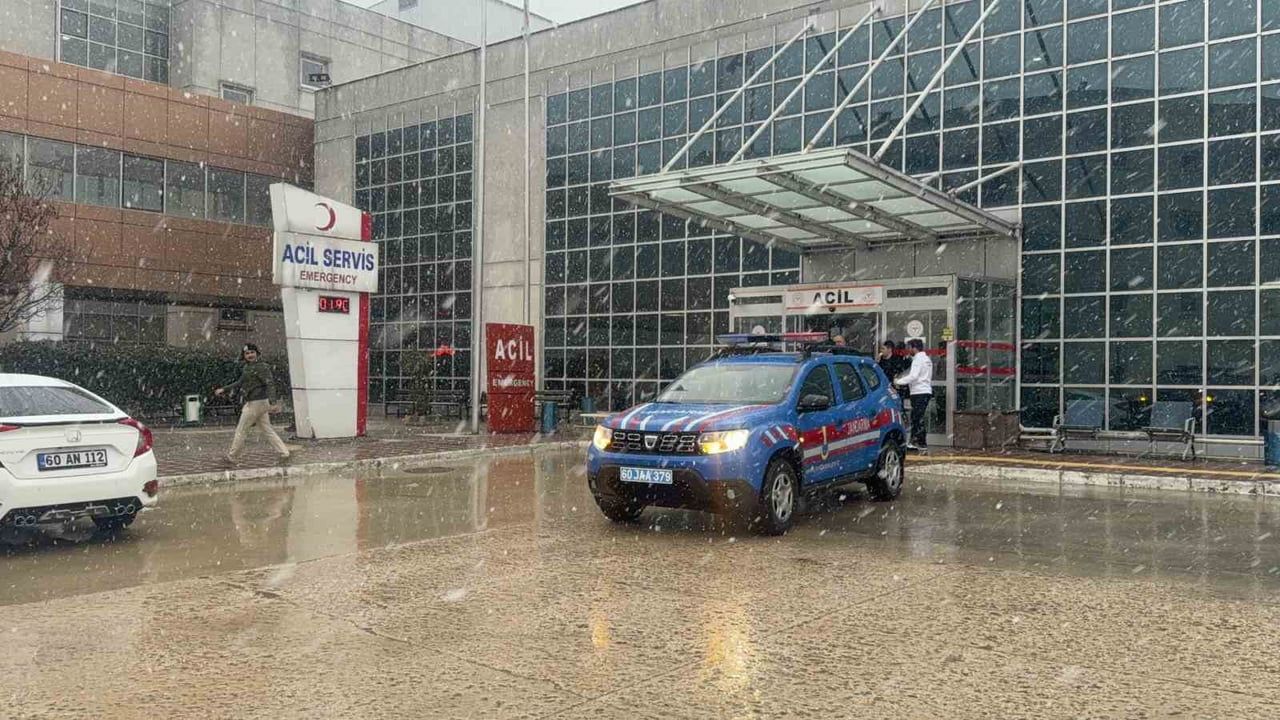 Tokat Emirseyit’te Kıraathanede Silahlı Kavga: 1 Kişi Hayatını Kaybetti