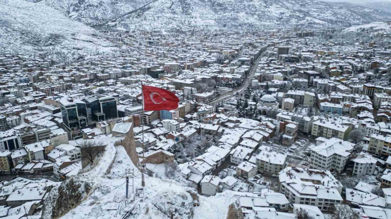 Tokat Sulusokak'ta Kartpostallık Kar Manzarası